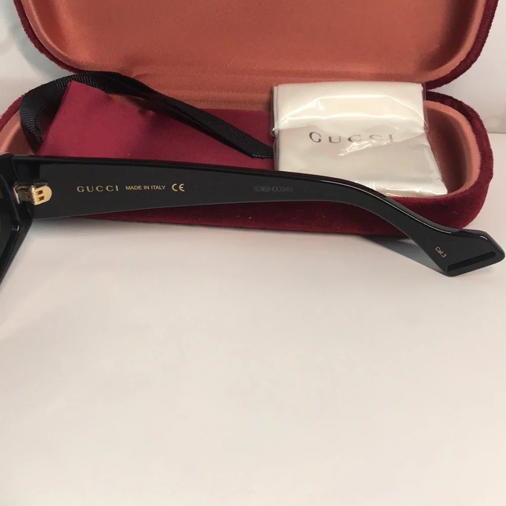New Authentic Gucci Black Sunglasses GG0705s 001
